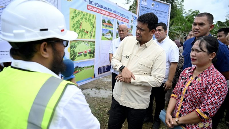 Gubernur Bobby Nasution Wujudkan Impian SMPN 4 Sitolu Ori Miliki Gedung Permanen