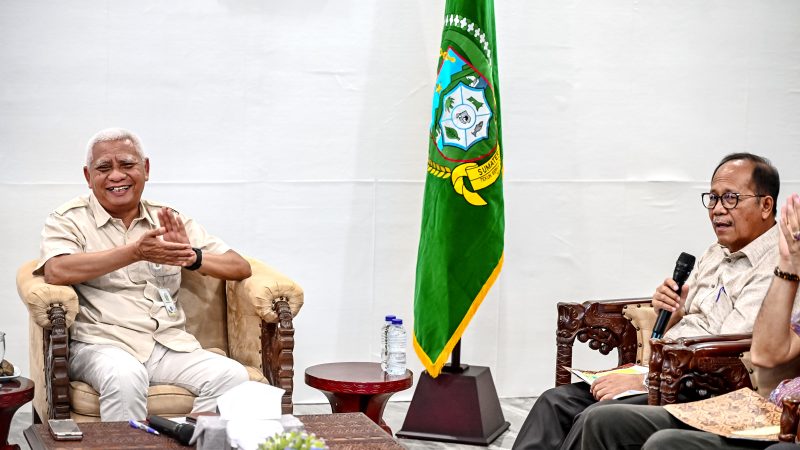 Gunungsitoli Capai Target UHC, Wagub Surya Minta Pelayanan Kesehatan Terus Diperkuat