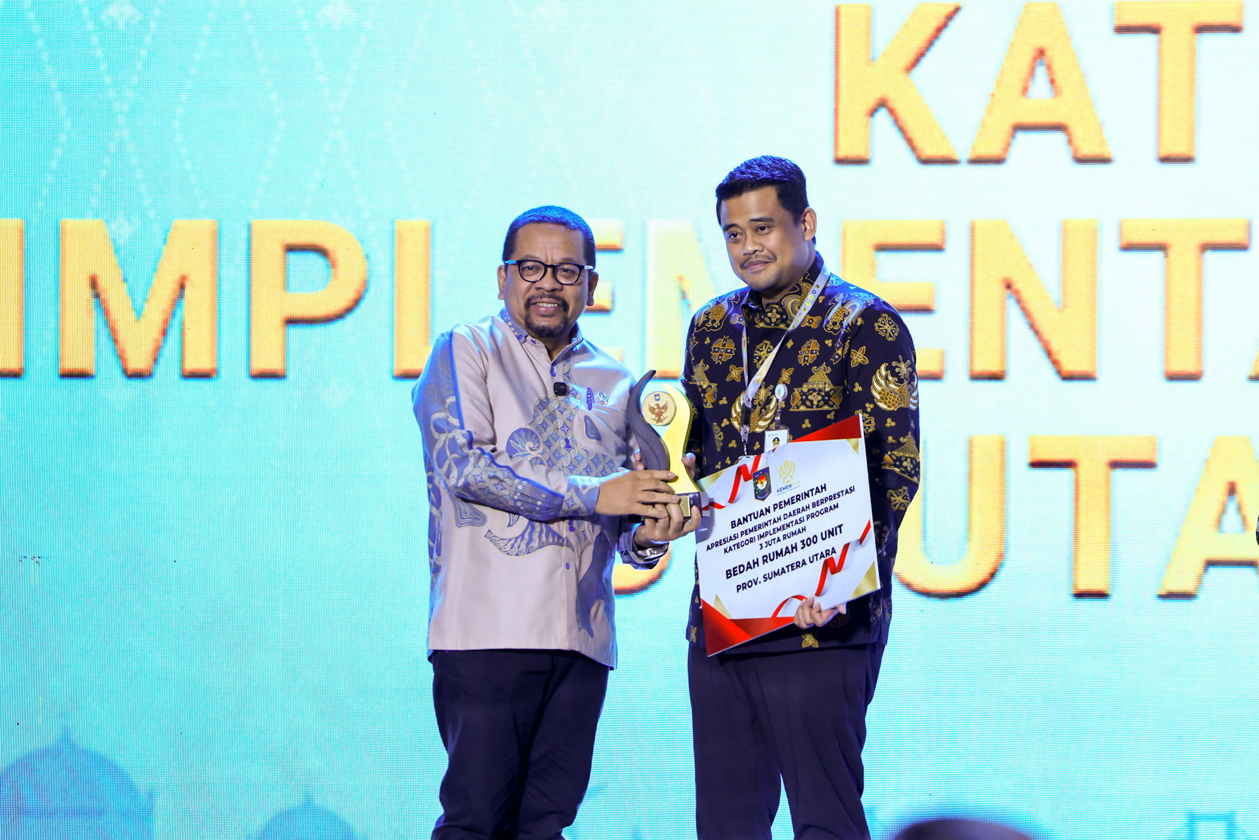 Bobby Nasution Terima Penghargaan, Sumut Terbaik I Implementasi Program 3 Juta Rumah