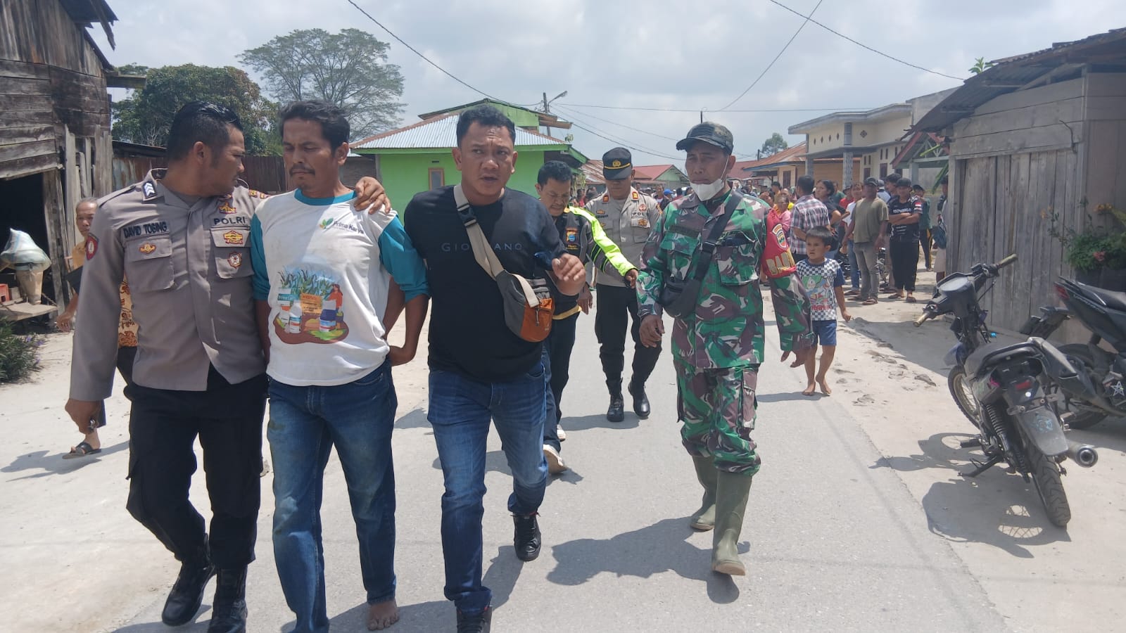 Diduga Dipicu Perselisihan Batas Tanah, Warga Hutatinggi Taput Bersimbah Darah, Terduga Pelaku Serahkan Diri
