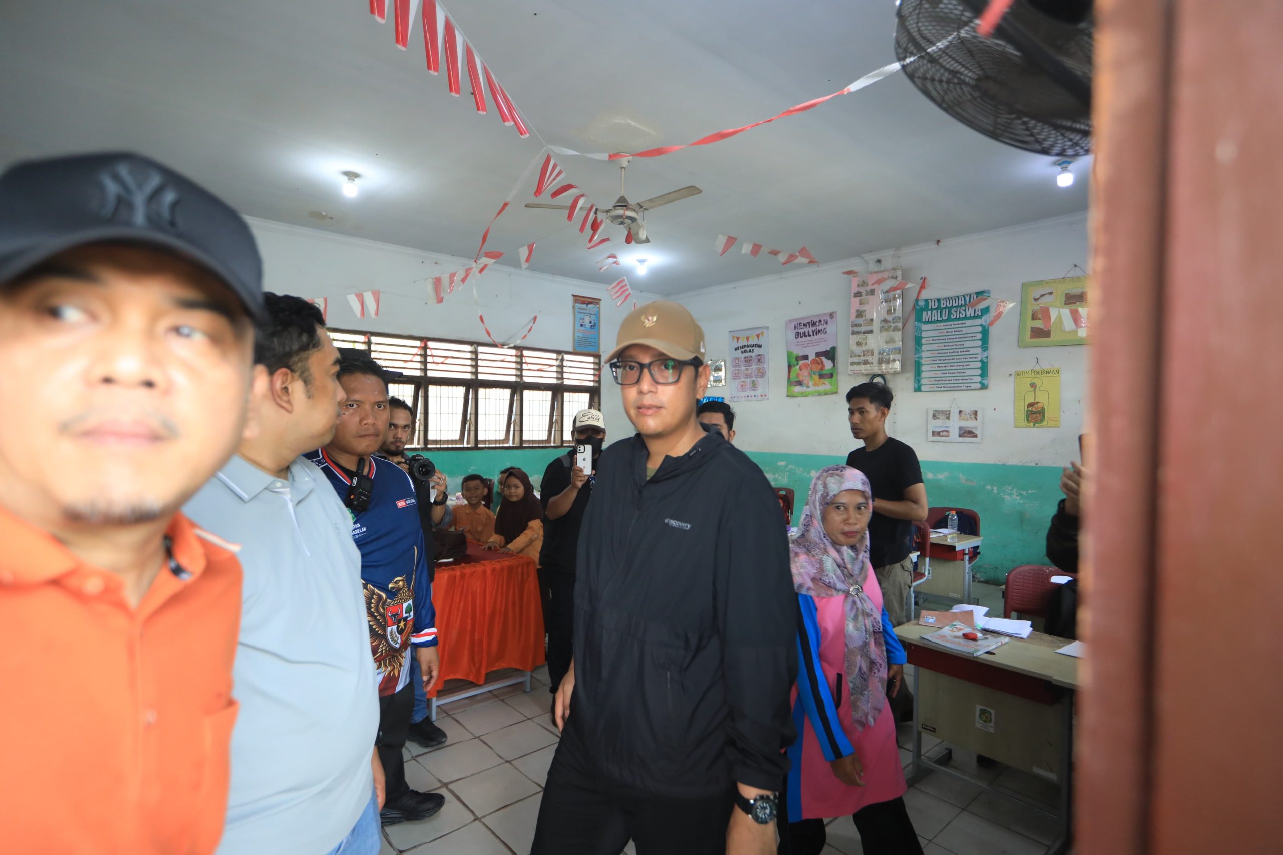 Temukan Sekolah Retak dan Hanya Punya 7 Kelas, Rico Waas Siapkan Pembangunan SDN 064999 Marelan Jadi 2 Lantai