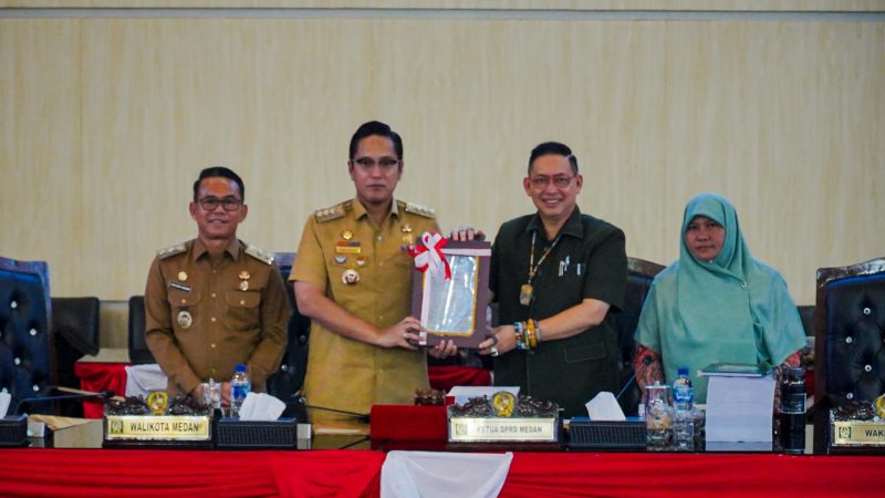 Jawab Fraksi DPRD Medan, Rico Waas Tegaskan P-APBD 2026 Difokuskan Untuk Banjir, Infrastruktur, Pendidikan Hingga Medan Utara