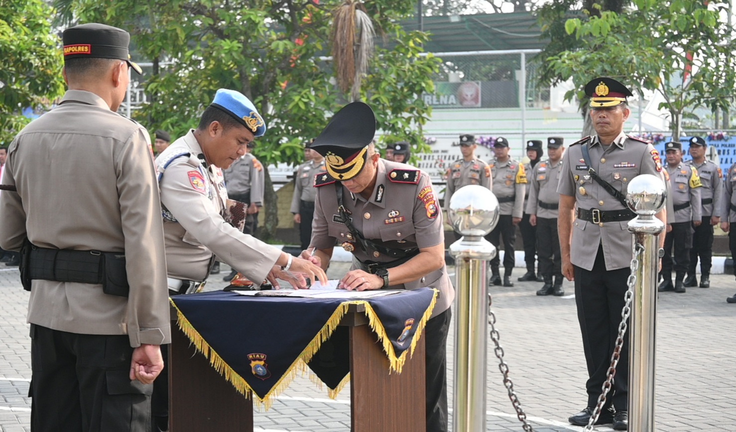 Sertijab Wakpolres Inhu dari Kompol Lasarrus Sinaga, kepada Kompol Syahrizal