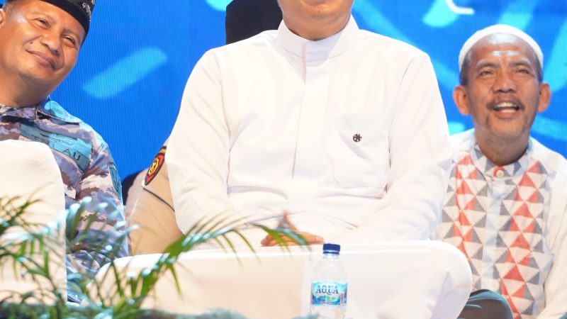 Ribuan Warga Khusyuk Peringati Maulid Nabi, Rico Waas Ajak Masyarakat Bersama Benahi Medan