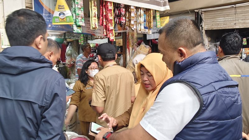 Dinas Koperasi UMKM Perindustrian dan Perdagangan Medan Sidak Harga Beras di Pasar Sei Sikambing, Pastikan Monitoring Dilakukan Setiap Hari