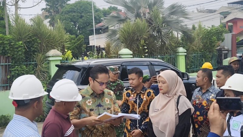 Rico Waas Tegaskan Pembangunan 31 Puskesmas Harus Diikuti Peningkatan Pelayanan Kesehatan