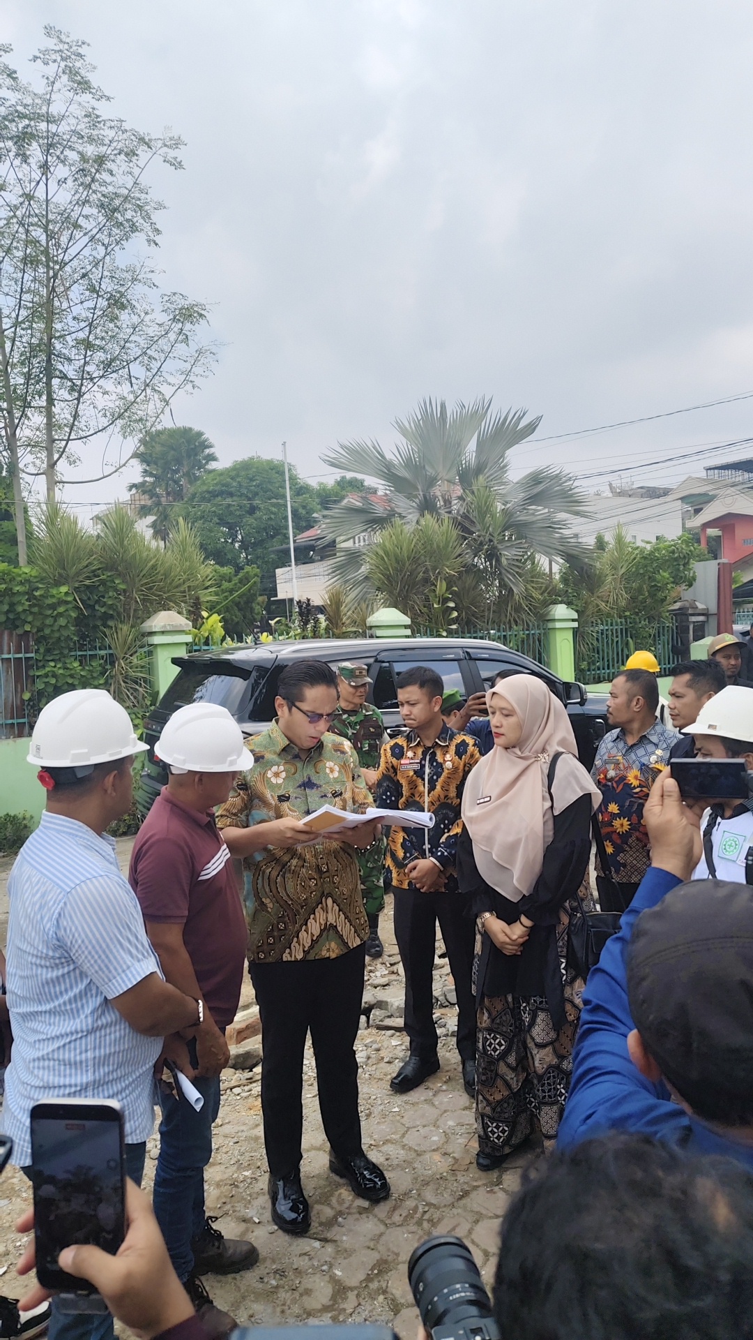 Rico Waas Tegaskan Pembangunan 31 Puskesmas Harus Diikuti Peningkatan Pelayanan Kesehatan