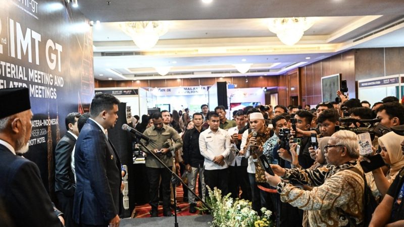Mendagri Apresiasi Inisiatif Bobby Satukan 10 Gubernur se-Sumatera Perkuat Kolaborasi Pembangunan