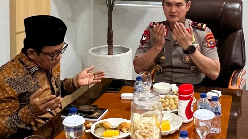 KH. Akhmad Khambali, SE, MM Dukung Penuh Gerakan Subuh Keliling dan Jum’at Keliling Kapolri