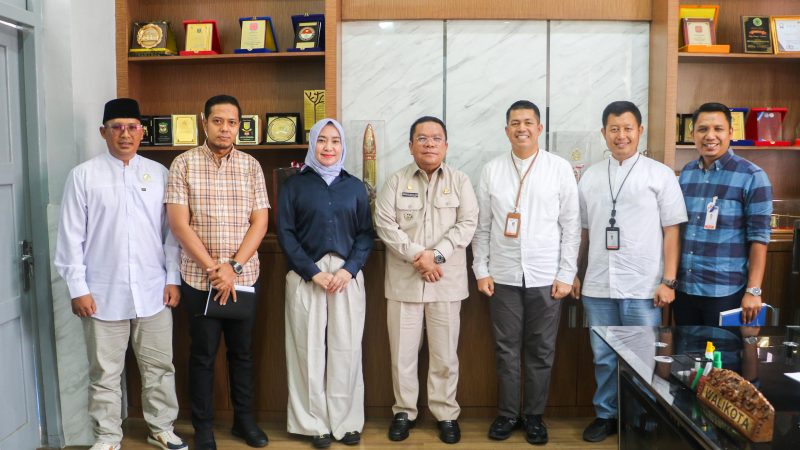 Wali Kota Wesly Silalahi Didampingi Dua Kabag Setdako Pematangsiantar Sambut Audiensi dan Silaturahmi Kacab Bank Sumut Syariah Pematangsiantar