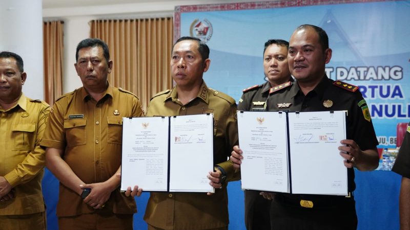 ‎Perkuat Integritas Dunia Pendidikan, Bupati JTP Hutabarat Hadiri Peluncuran Program “Jaksa Sahabat Pendidik” ‎