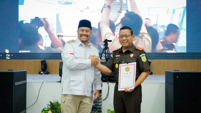 Bupati Baharuddin Siagian Tegaskan Pengelolaan Anggaran Pendidikan Harus Transparan dan Akuntabel