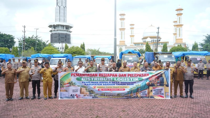 Bupati Asahan Distribusikan Logistik Pilkades Serentak 2026