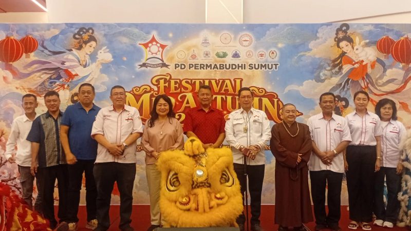 Ribuan Umat Buddha Hadiri Festival Mid-Autumn dan Mooncake Festival 2026, Wong Chun Sen: Momentum Pererat Persaudaraan dan Perkuat Persatuan 