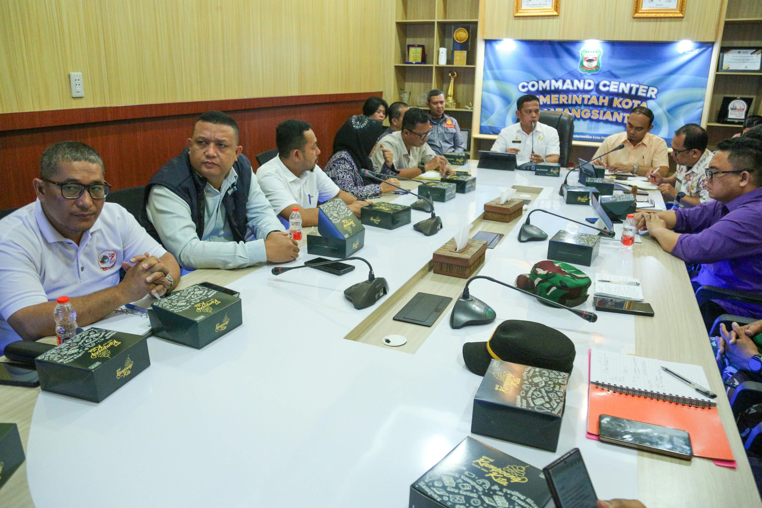 Wali Kota Pematangsiantar Bersama Sekda dan Unsur Forkopimda Gelar Rakor Penanggulangan Bencana Kabut Asap