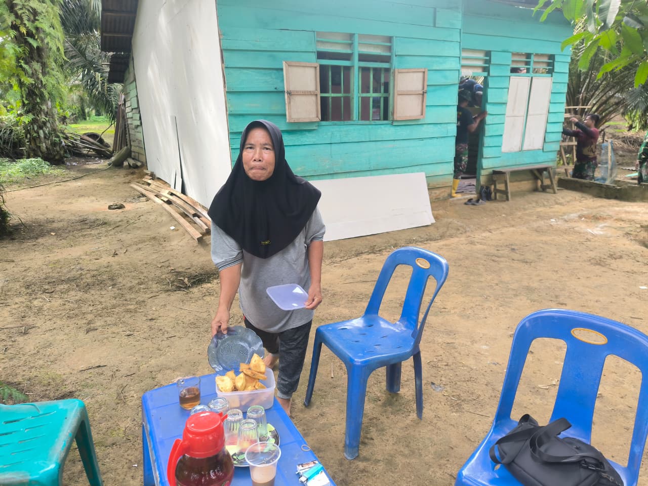 Bukan Sekadar Bedah Rumah, TMMD ke-130 Hadirkan Kehangatan dan Kebersamaan dengan Warga