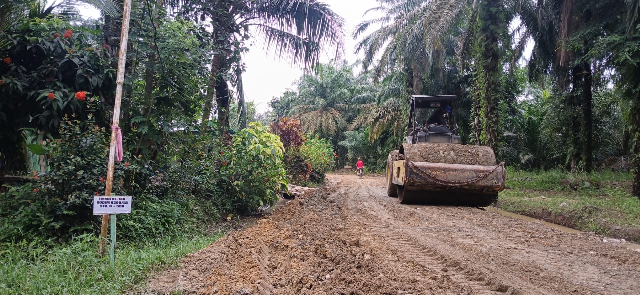 Dari Jalan Rusak Menuju Akses Lebih Baik, TMMD ke-130 Hadirkan Harapan Baru bagi Warga Wonosari