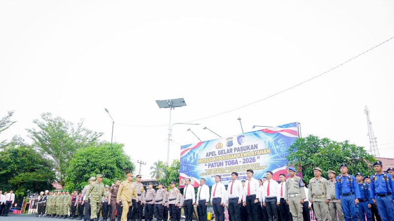Bupati Baharuddin Siagian Pimpin Apel Gelar Pasukan Operasi Patuh Toba 2026, Tekankan Keselamatan Berlalu Lintas