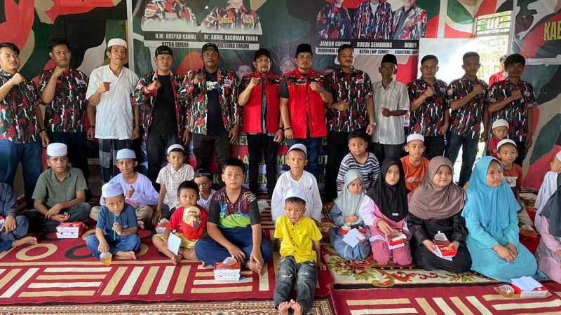 Laskar Merah Putih Markas Cabang Madina Santuni Anak Yatim Piatu, Peringati HUT LMP ke 26